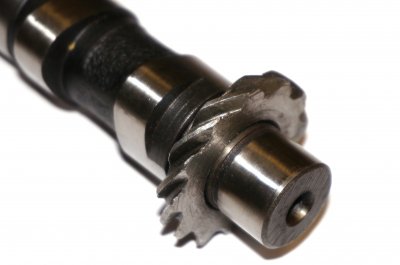 Camshaft with oil pump gear assy URAL